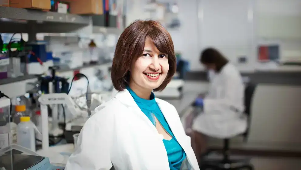 La Dre Seema Mital dans son laboratoire