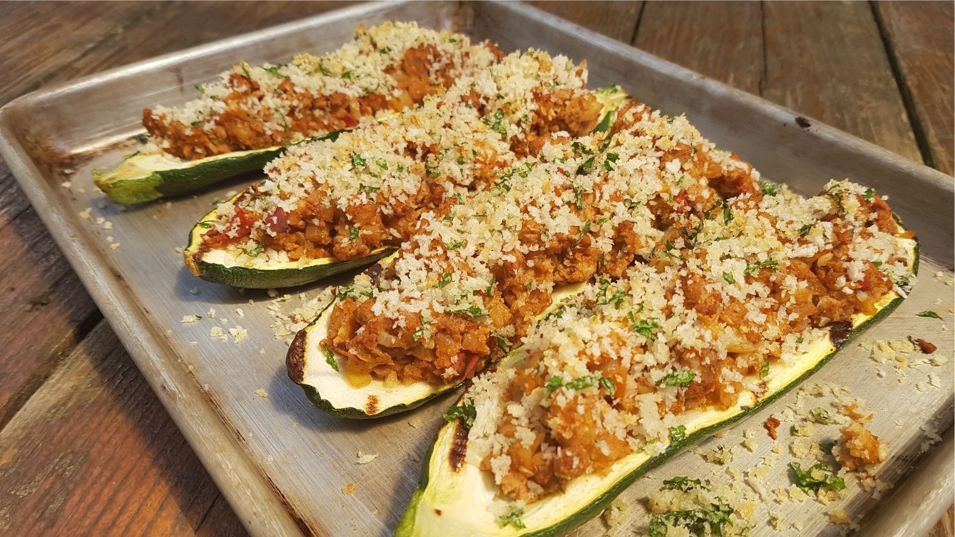 Courgettes farcies à la dinde hachée et aux miettes de panko