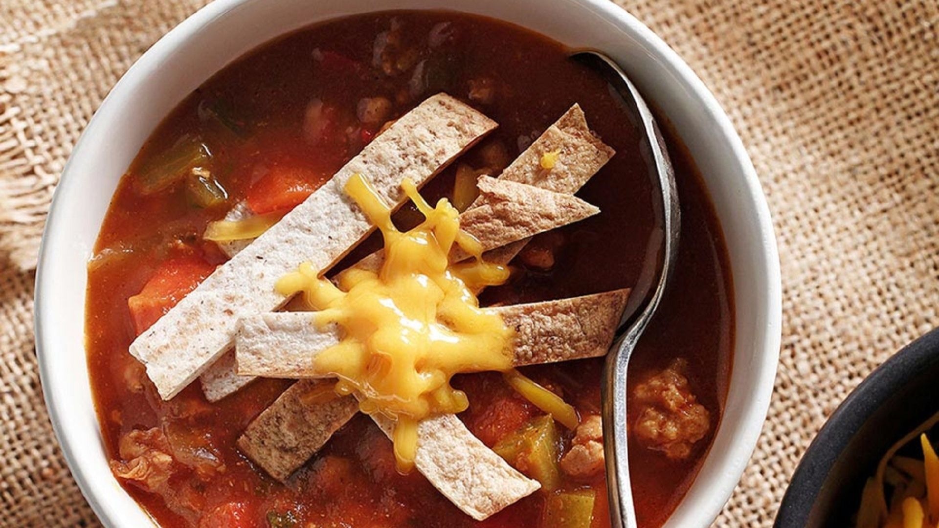Soupe au poulet et enchilada