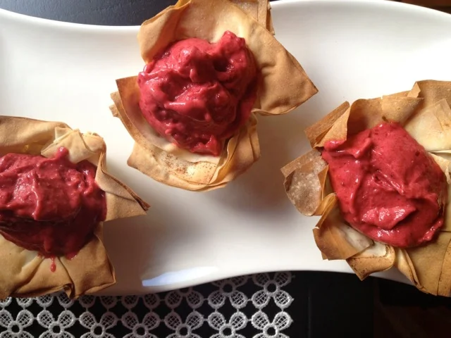 Gobelets de sorbet framboise et banane