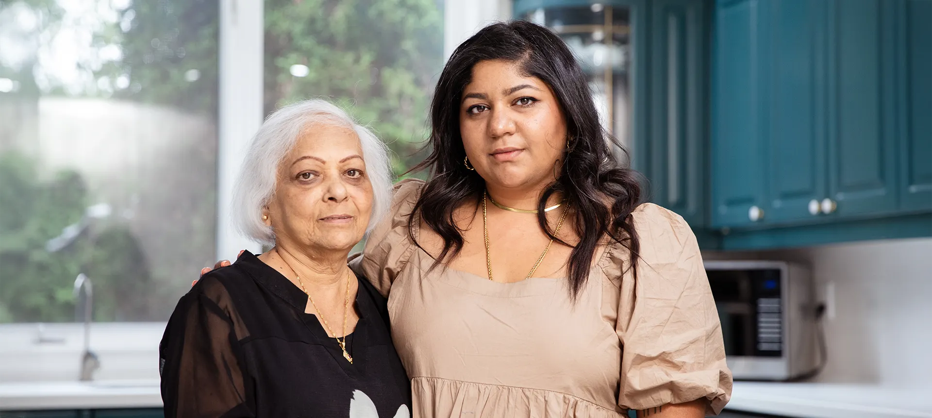 Suji Krishnan, vivant avec une maladie du cœur, et sa fille Rukmini Halliwell