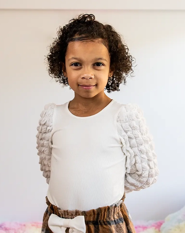 Nora Evelyn vit avec une cardiopathie congénitale